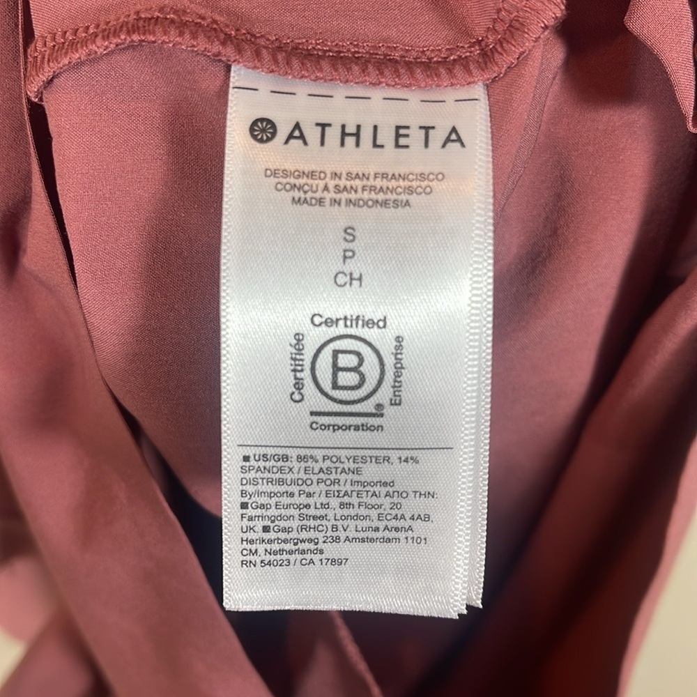 Athleta Dusty Rose Short Sleeve Romper size small - Picture 7 of 8